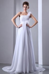 Simple One Shoulder Chiffon Ruched Dresses for Wedding with Court Train