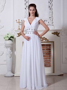 Beautiful White Empire V-neck Chiffon Wedding Reception Dresses with Beading