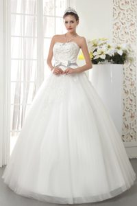 2014 New Strapless Tulle Beaded Garden Wedding Dress on Wholesale Price