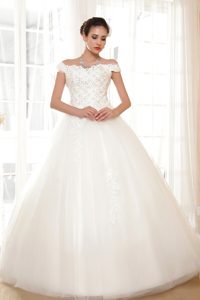 Perfect Ball Gown off the Shoulder Tulle Applique Garden Wedding Dress in 2013
