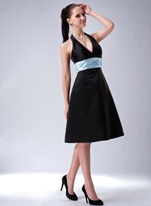Custom Made Black Halter Quince Dama Dresses with Belt in Satin