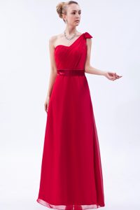 Red Ruched One Shoulder Long 15 Dresses for Damas in Chiffon
