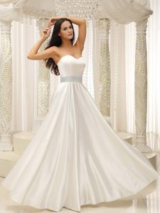 Sweetheart Memorable Elastic Woven Satin Wedding Dresses in Floor-length