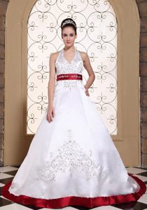 Halter Top Embroidered Chapel Train Sexy Wedding Dresses in White and Red