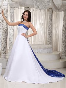 Strapless Embroidered Blue and White Lace-up Impressive Dress for Wedding