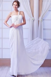 Elegant One Shoulder Court Train Chiffon Bridal Gown with Beading under 250