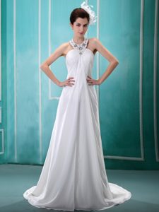 Most Popular Halter Ruched Chiffon Wedding Dresses with Beading