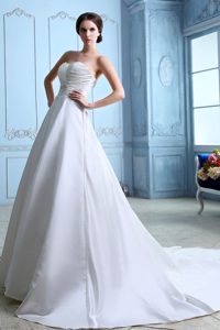 Classy Sweetheart Court Train Taffeta Wedding Dress with Ruching and Appliques
