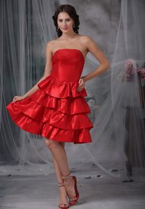Red Strapless Prom Dress for Flat Chested Girl with Ruffled Layers