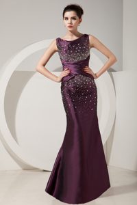 Modest Mermaid Scoop Beaded Prom Celebrity Dress in Satin in Dark Purple