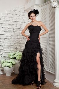 Top Black Sweetheart Prom Evening Dress in Organza with Beading