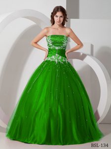 New Style Quinceanera Gown in Taffeta and Tulle with Appliques