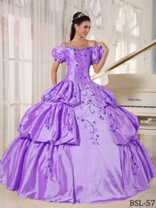 Angel Off The Shoulder Sweet Sixteen Dresses in Taffeta with Embroidery