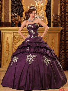 Magnificent Dark Purple Sweetheart Beading Quinceanera Dress in Taffeta