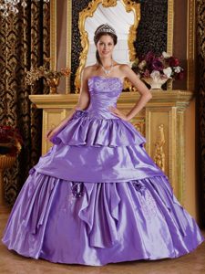 Must-have Lavender Strapless Taffeta Beading Quinceanera Gown Dresses
