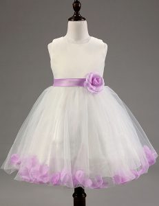 Knee Length White and Lavender Flower Girl Dress Square Sleeveless Zipper