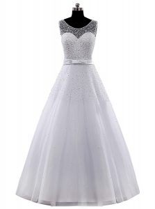 White Tulle Clasp Handle Scoop Sleeveless Floor Length Wedding Dresses Beading and Belt