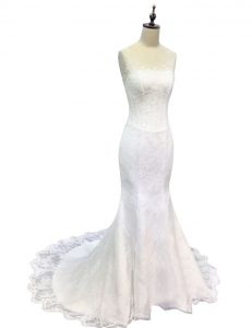 Flirting Mermaid Scoop With Train Zipper Wedding Gowns White for Wedding Party with Lace and Appliques Sweep Train