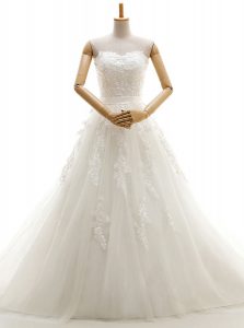 Fashion Sweetheart Sleeveless Tulle Wedding Gowns Appliques Court Train Lace Up