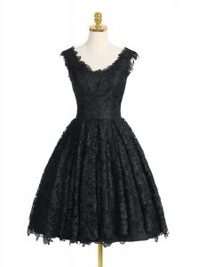 Sleeveless Knee Length Lace Zipper Homecoming Dress with Black