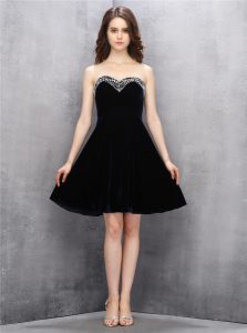 Shining A-line Prom Gown Black Sweetheart Satin Sleeveless Knee Length Zipper