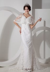 Column V-neck inexpensive Wedding Dress in Satin and Lace