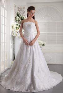 Princess Strapless Chapel Train Dresses for Church Wedding in Satin and Lace