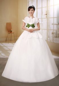 Clearance Strapless Pleated Wedding Dress for Women with Olive Green Sash