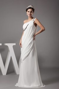 Brand New Beading and Ruching Prom Wedding Dresses with Single Shoulder