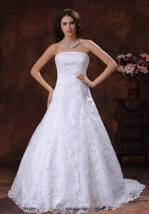 White Strapless Outdoor Wedding Dress with Lace Up Back for Summer