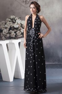 Hot Beaded Black Halter Homecoming Evening Dress with Plunging Neck
