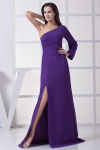 Breathtaking Ruche Purple Evening Cocktail Dresses with One Long Sleeve