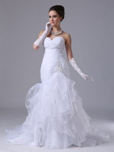 Sweetheart Ruched White Beaded Organza Wedding Dress with Ruffles