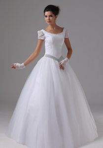 Scoop Short Sleeves Long White Tulle Wedding Dress with Beaded Waist