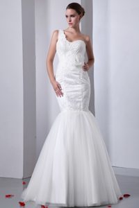2015 One Shoulder Mermaid White Tulle Wedding Dress with Appliques