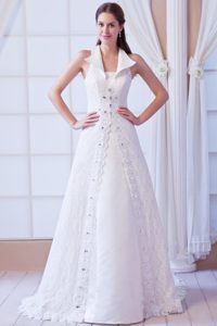 Affordable Turndown Collar Court Train White Lace Wedding Dresses with Beading