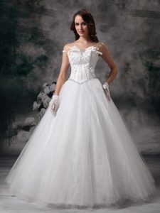Best Strapless Wedding Anniversary Dress in Tulle with Beading