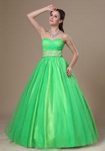 Romantic Beaded Sweetheart Prom Gowns to Floor in Spring Green
