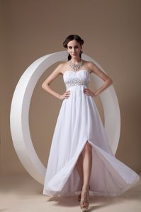 Unique White Sweetheart Prom Dresses in Chiffon and Elastic Wove Satin