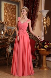 Noble Watermelon Red Sheath V-neck Chiffon Prom Dresses for Women
