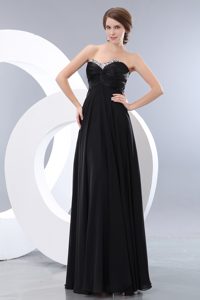 Black Ruched Sweetheart Long Chiffon Prom Evening Dress with Beading