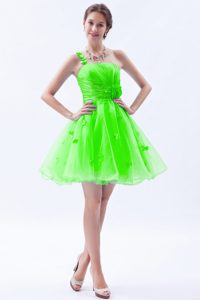 Cute Spring Green One Shoulder Mini-length Prom Dress for Girls with Flowers