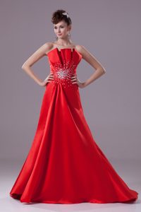 Red Strapless Taffeta Prom Dresses for Celebrity with Beaded Waist