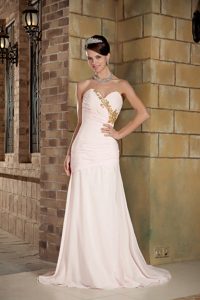 Baby Pink Sweetheart Ruched Prom Evening Dresses with Appliques