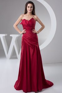 Discount Wine Red Straps Prom Dresses for Cocktail with Brush Train