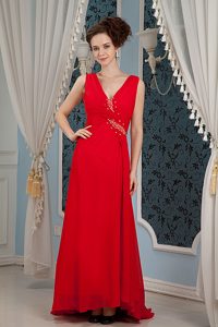 Sexy Red V-neck Prom Court Dresses with Beading and Ruching