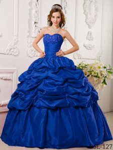Dark Blue Sweetheart Beading Quince Dresses with Pick-ups in Taffeta for Spring