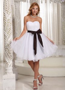 Beautiful Ruched Knee-length Organza Graduation Ceremony Dress with Sash