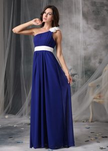 Impressive One Shoulder Ruched Graduation Dress in Royal Blue and White