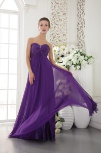 Popular Zipper-up Beaded Formal Long Graduation Dresses in Eggplant Purple